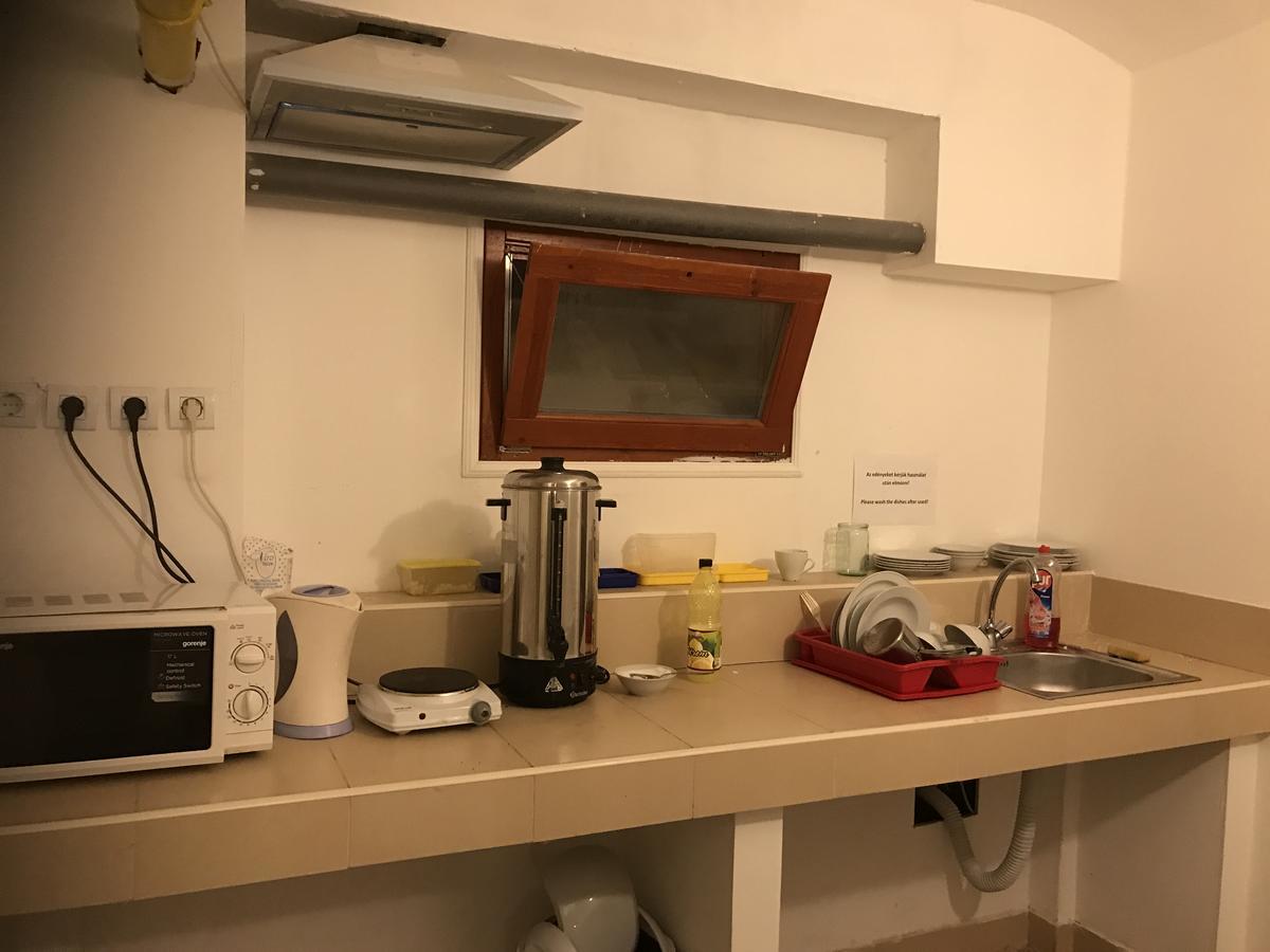 Opera Hostel Budapeszt Zewnętrze zdjęcie