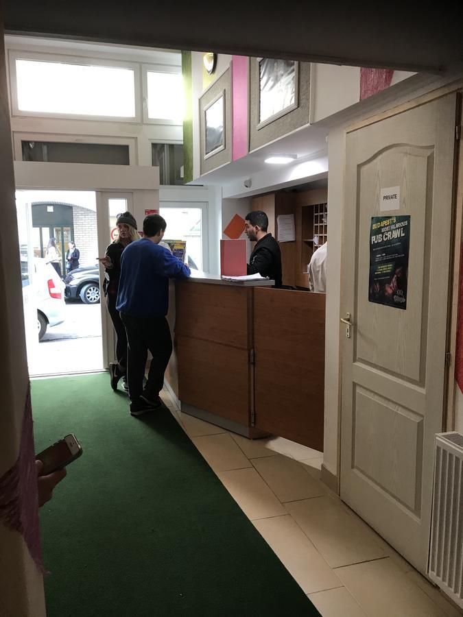 Opera Hostel Budapeszt Zewnętrze zdjęcie