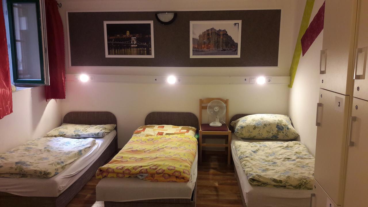 Opera Hostel Budapeszt Zewnętrze zdjęcie
