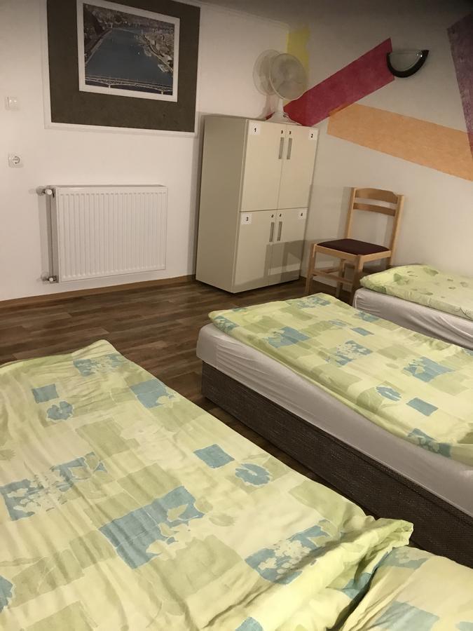 Opera Hostel Budapeszt Zewnętrze zdjęcie