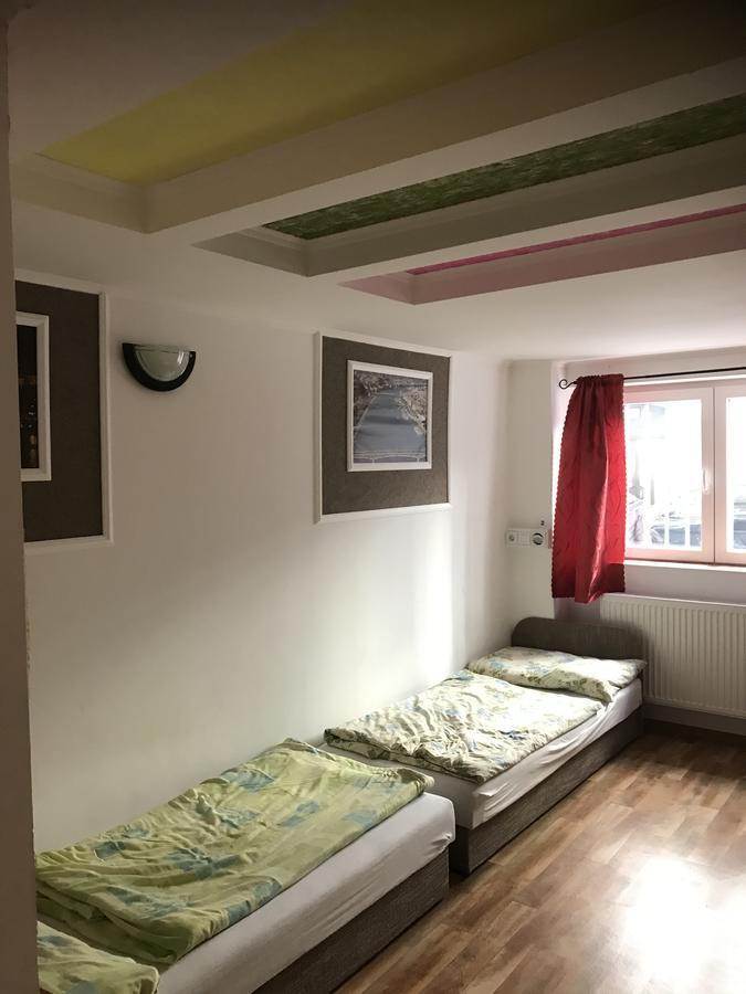 Opera Hostel Budapeszt Zewnętrze zdjęcie